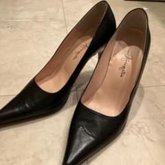 ブラック レザー ポインテッドトゥ ハイヒール - メルカリ