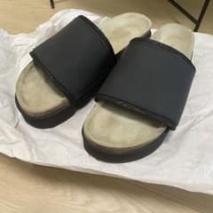 【-様専用】Hender Scheme/caterpillar/かまぼこサンダルのサムネイル