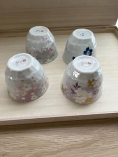 宇野千代　桜ごよみ煎茶碗4柄セットのサムネイル