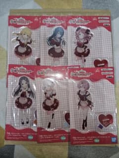 未開封 学マス アクリルスタンド スウィートストロベリー 8種セット 学マス』スウィートストロベリー衣装のアイドルたちがアクスタに