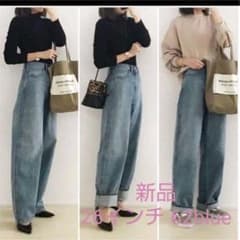 新品♡ハイライズワイドストレートジーンズのサムネイル
