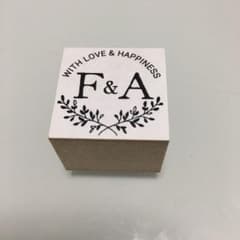 イニシャルスタンプのサムネイル