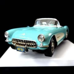 Bburago 1/18 1957 コルベット イタリア製のサムネイル