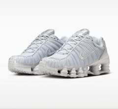 NIKE SHOX TL 新品未使用　人気カラーのサムネイル