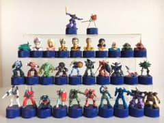 ガンダム PEPSI ボトルキャップ  フルコンプリート 全32種!!のサムネイル