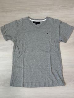 TOMMY HILFIGER Vネック Tシャツ グレーのサムネイル