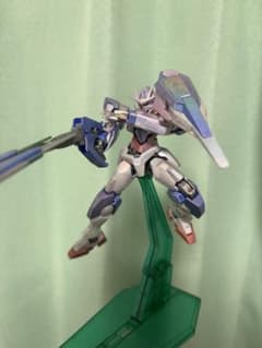 HG ガンダムダブルオークアンタ(塗装済み)のサムネイル