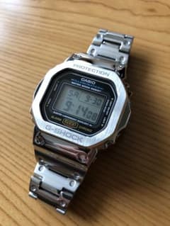 DW-5600Eメタルカスタム　デジタル　腕時計のサムネイル