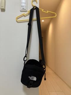 THE NORTH FACE ショルダーバッグ ブラックのサムネイル