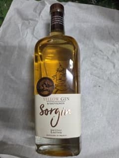 Sorgin イエロー・ジン 700ml 42.3% - メルカリ