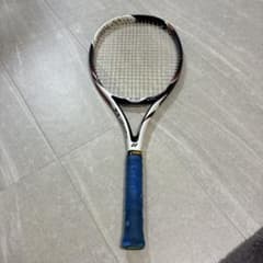 YONEX 硬式テニスラケットのサムネイル
