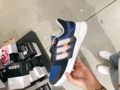 アディダス　Run90s スニーカーのサムネイル