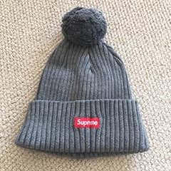 【コウ様専用】supreme ニットキャップ ボックスロゴ グレーのサムネイル
