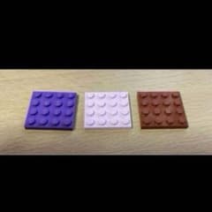 LEGO プレート　　4✖️4 (3枚)のサムネイル