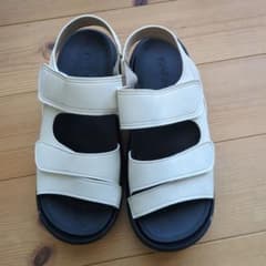 Re:getA ベージュ スポーツサンダルのサムネイル