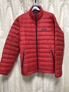 patagonia パタゴニアメンズ ダウンセータージャケット 赤/紺　Mサイズのサムネイル