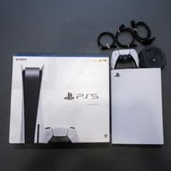 PlayStation 5 ディスクドライブ搭載モデルのサムネイル