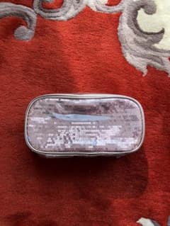 アテニア 新品スパンコールポーチのサムネイル