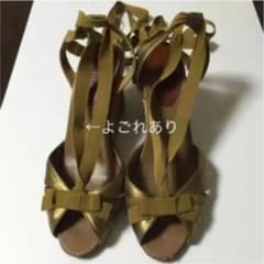 ルブタン　サンダル　24.5〜25のサムネイル