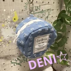 【No.136】 まんまるポーチ　丸型　デニム　ダメージ　デニムリメイクのサムネイル