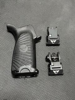 実物 Wilson combat バックアップサイト + グリップセット 実物 Wilson combat バックアップサイト + グリップセット - メルカリ