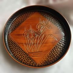新品鎌倉彫風合い 盆 菓子器 菖蒲模様 伝統工芸丸盆 - メルカリ