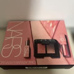 NARS オーガズム ファンタジー トリオ