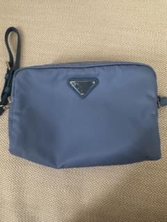 PRADA ナイロン クラッチバッグ ブルーのサムネイル