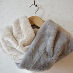 フェイクファーねじれスヌード