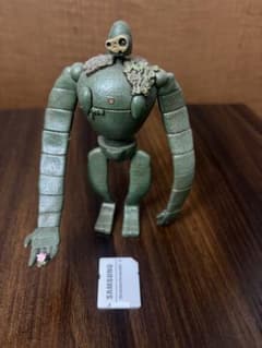 ジブリ フィギュア2体セット 天空の城ラピュタロボット兵 ＋ 魔女の宅急便 ジジのサムネイル
