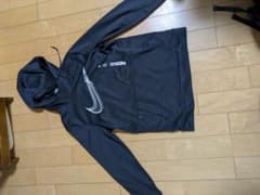 NIKE プルオーバーパーカー ブラックのサムネイル