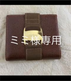✴︎ミミ様専用✴︎フェラガモの二つ折り財布のサムネイル