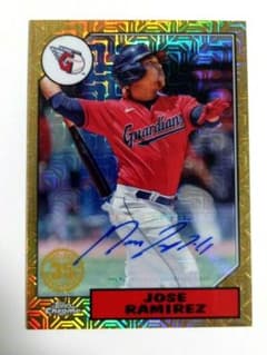 ホセ ラミレス 直筆サイン入りカード 99枚限定 2022Topps - メルカリ