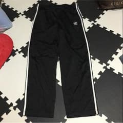 adidasジャージのサムネイル