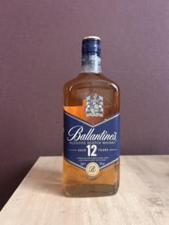 Ballantine's 12 Years Blended Whiskyのサムネイル