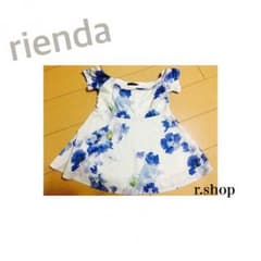 rienda♡花柄オフショルトップスのサムネイル