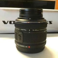 M.ZUIKO 14 - 42 F3.5 - 5.6 Ⅱ Ｒ プロテクタ付のサムネイル