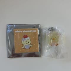 LIL ala mode パフ 缶バッジ めじるしアクセサリーのサムネイル