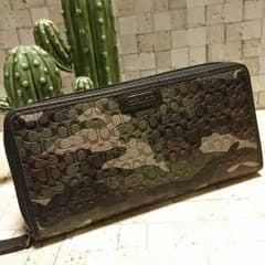 COACH  カモフラ 長財布のサムネイル