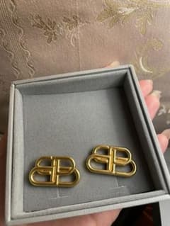 ゴールドのウィメンズ BB STUD スモールピアスのサムネイル