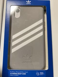 iPhone XR  adidasケースのサムネイル