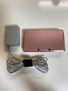 ニンテンドー3DS  ミスティピンク　充電器付きのサムネイル