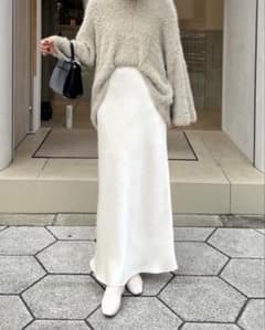 DRESSLAVE サテンマーメイドスカートのサムネイル