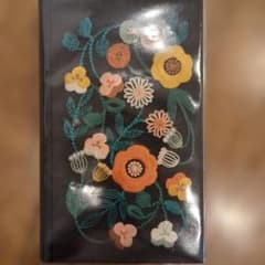 5 YEAR DIARY 花柄刺繍 5年日記帳　フェリシモのサムネイル