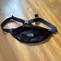 THE NORTH FACE ボディバッグのサムネイル