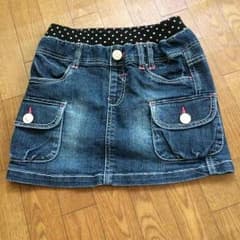 梨沙様専用   キッズ  デニムスカート   140のサムネイル