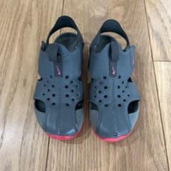 NIKEサンダル18cmのサムネイル