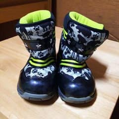 16㌢スノーブーツ☆オシュコシュ☆のサムネイル
