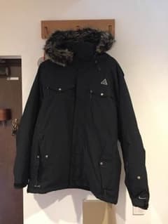 専用！NIKE acg ヨーロッパ限定ダウンのサムネイル