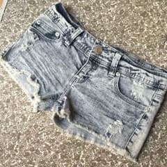 値下げ再出品 ！！  ショートパンツのサムネイル